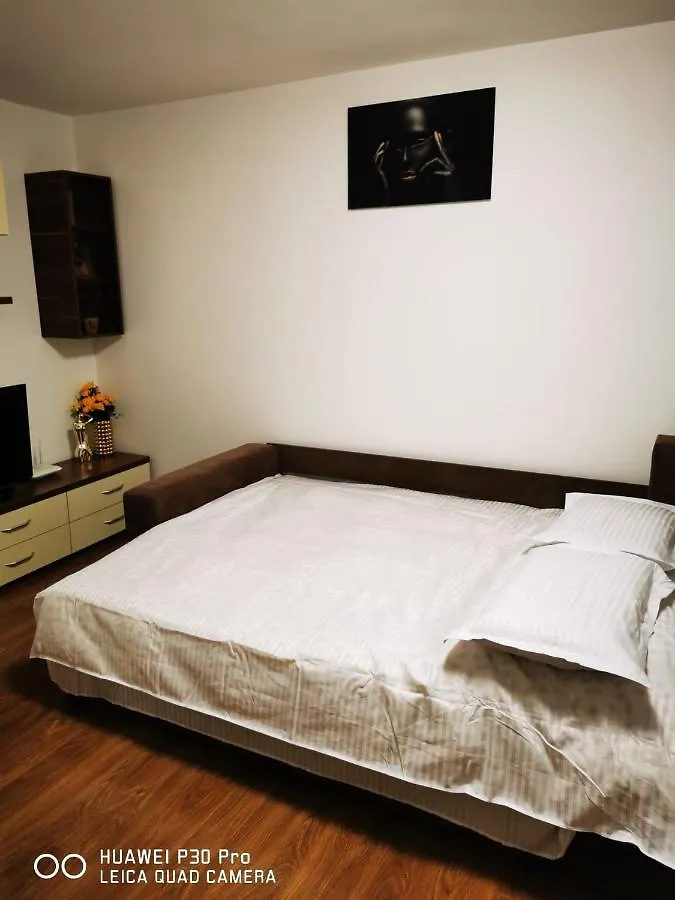 Inchiriez Garsoniera In Regim Hotelier Berceni-Sun Plaza Bucharest Romania